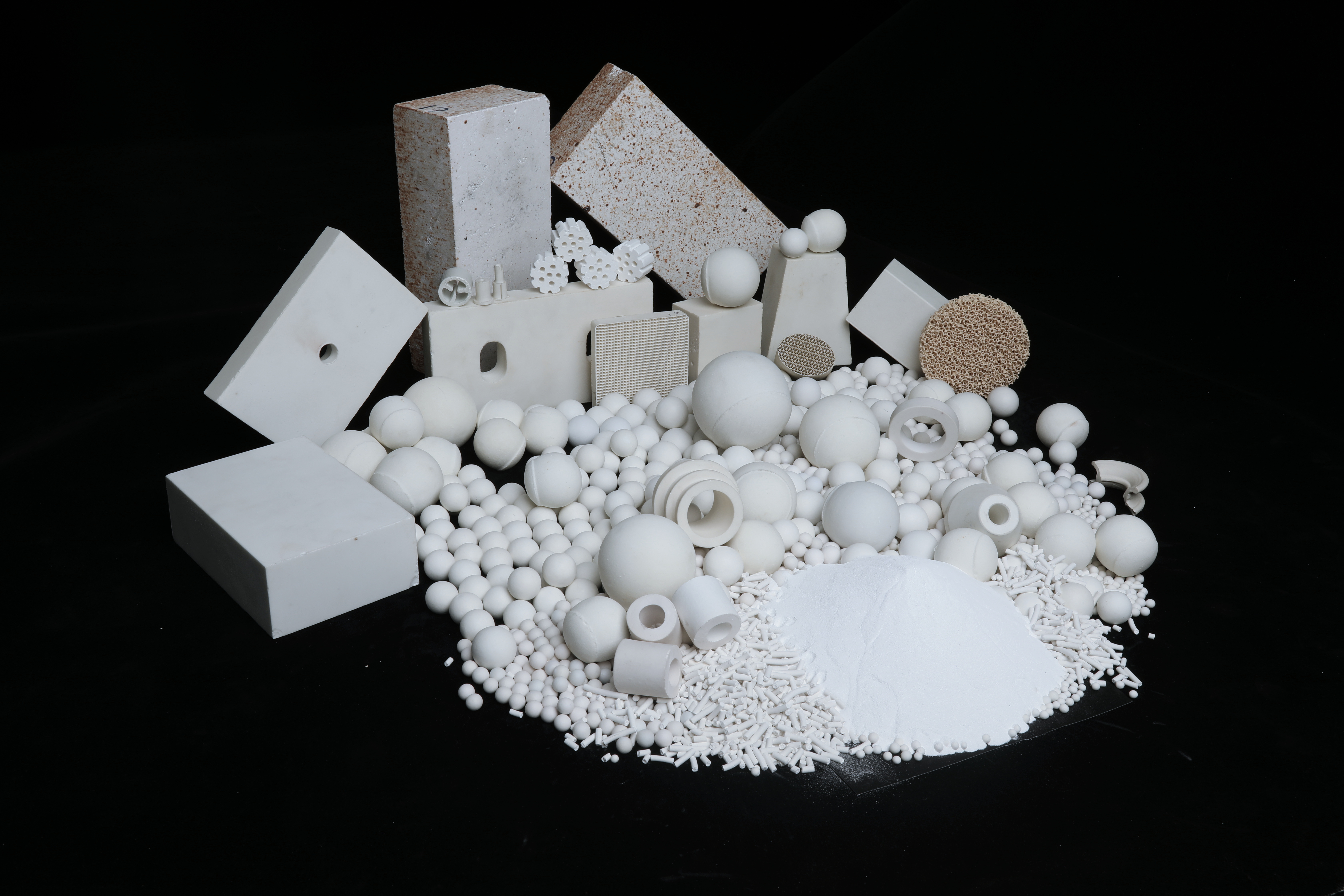 آلفا آلومینا کم سودا کلسیناسیون بالا